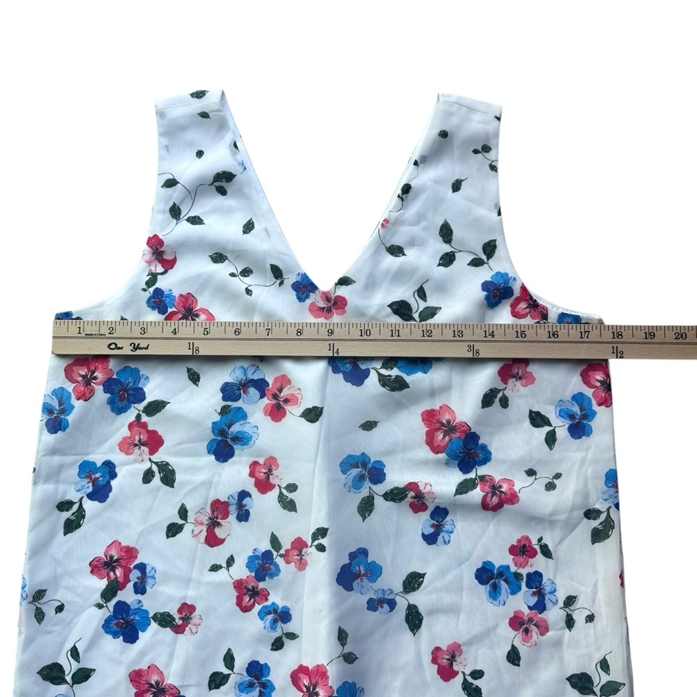 NWT Ann Taylor White Floral Tank‎ top Size XS - Picture 2 of 6